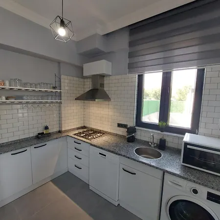 Mell Apartment *